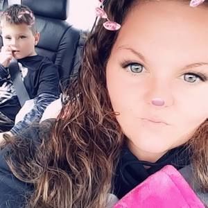 Meet your Posher, Liz